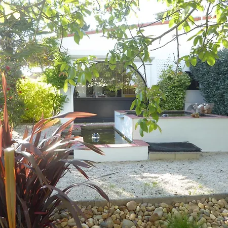 La Ponta, Au Calme Proche Holiday home
