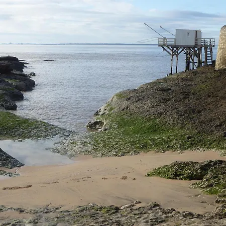 La Ponta, Au Calme Proche